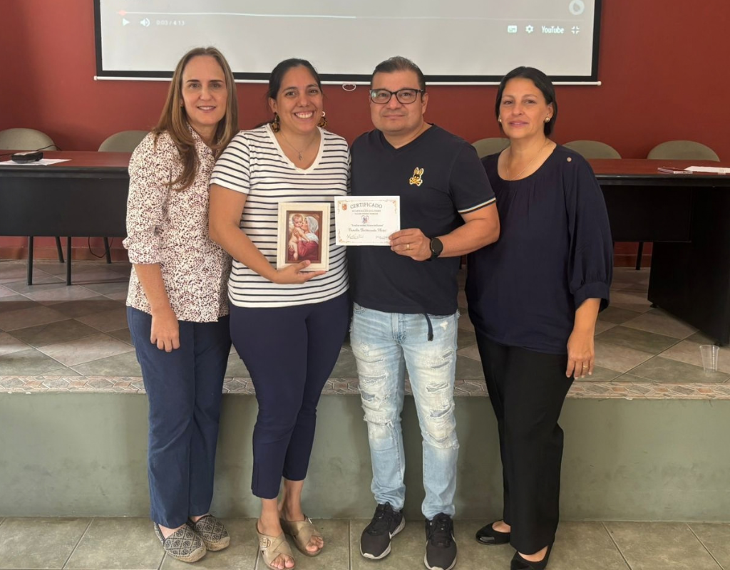Taller Uniendo Familias 8