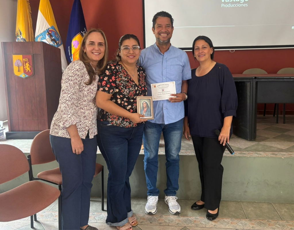 Taller Uniendo Familias 11